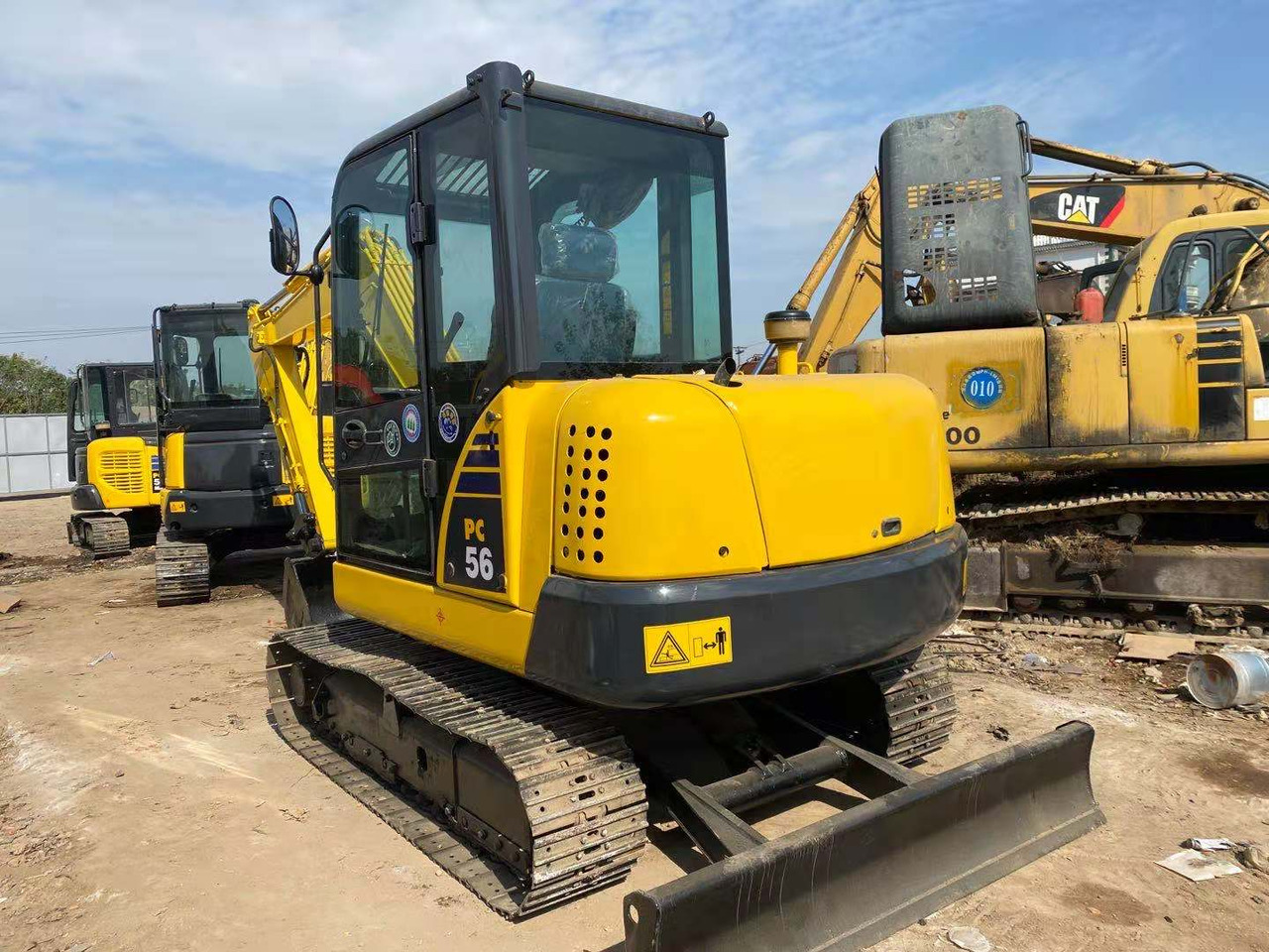 KOMATSU PC56 - Pásové rýpadlo: obrázok 3 KOMATSU PC56 - Pásové rýpadlo: obrázok 3