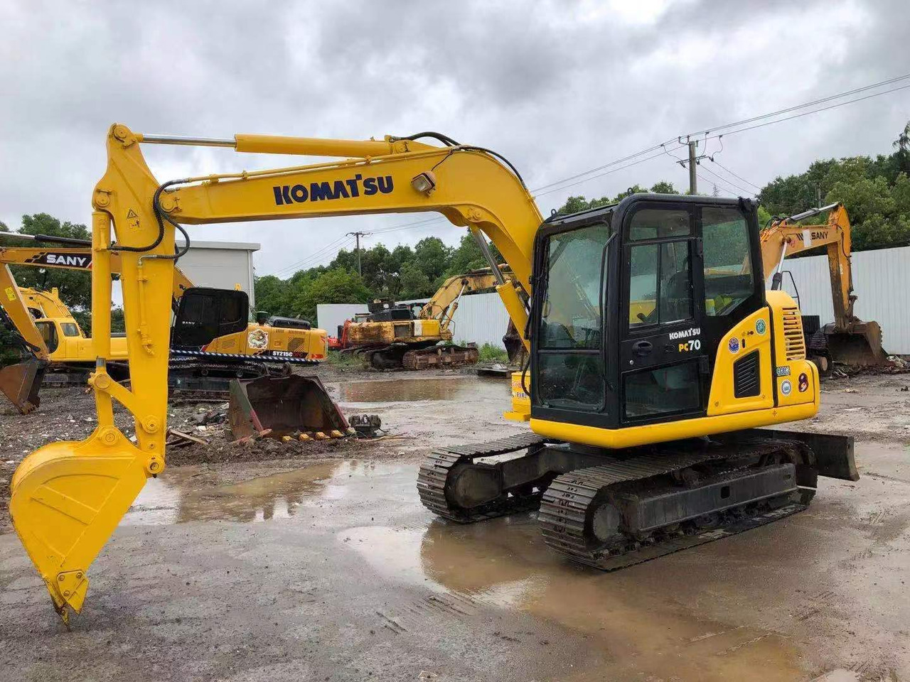 KOMATSU PC70-8 - Pásové rýpadlo: obrázok 1 KOMATSU PC70-8 - Pásové rýpadlo: obrázok 1