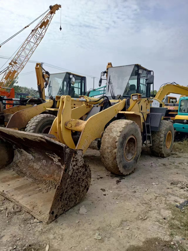 KOMATSU WA320-5 - Kolesový nakladač: obrázok 5 KOMATSU WA320-5 - Kolesový nakladač: obrázok 5