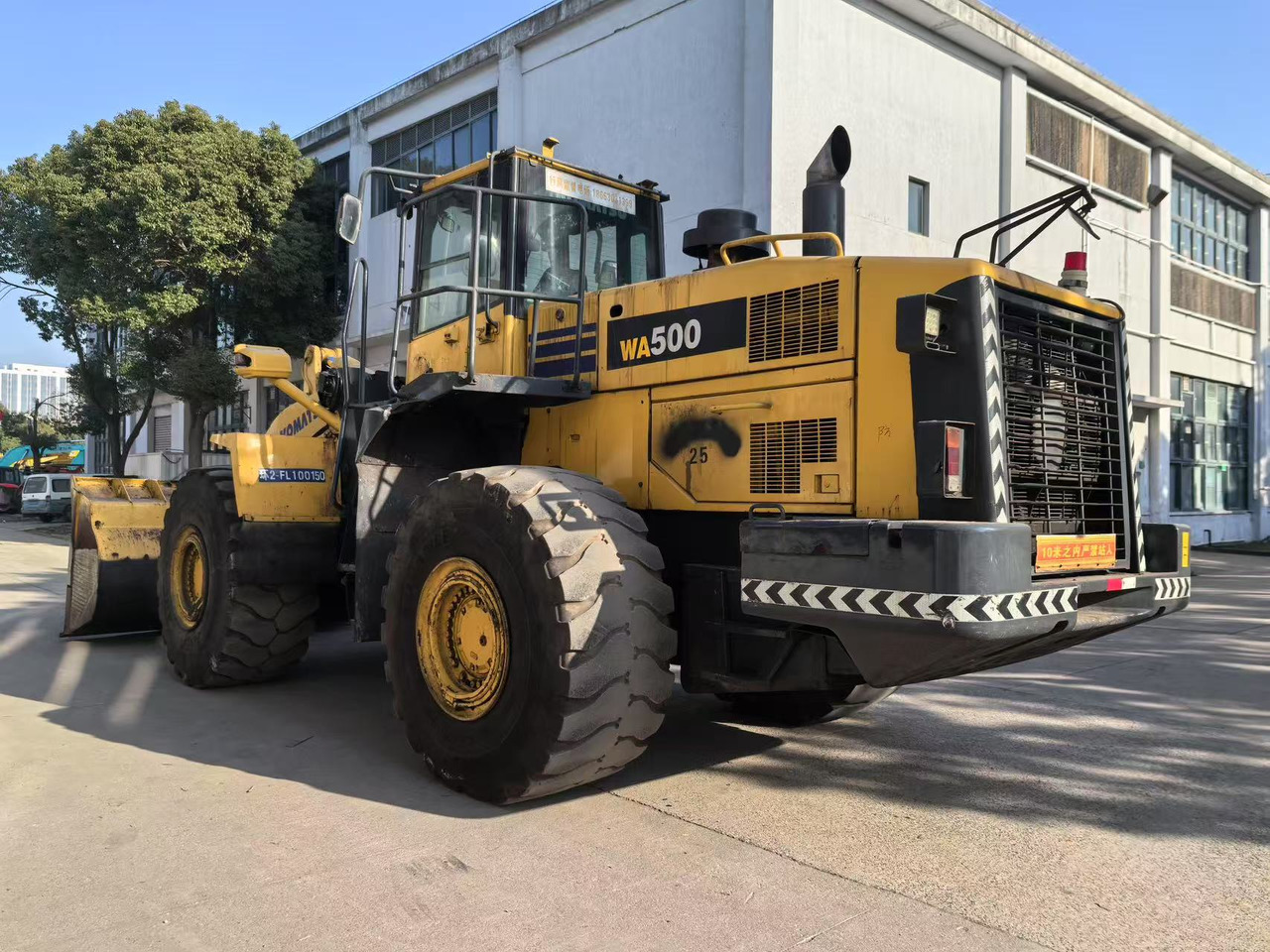 KOMATSU WA500-6 - Kolesový nakladač: obrázok 3 KOMATSU WA500-6 - Kolesový nakladač: obrázok 3