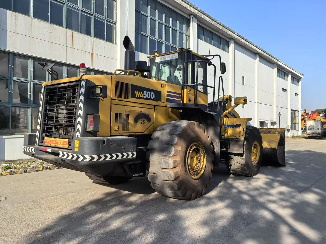 KOMATSU WA500-6 - Kolesový nakladač: obrázok 5 KOMATSU WA500-6 - Kolesový nakladač: obrázok 5