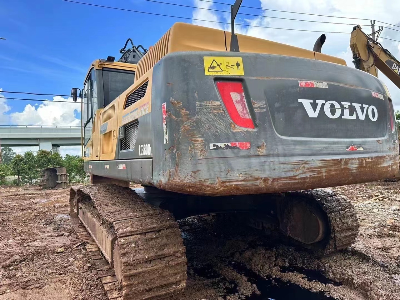 VOLVO EC380 - Pásové rýpadlo: obrázok 4 VOLVO EC380 - Pásové rýpadlo: obrázok 4