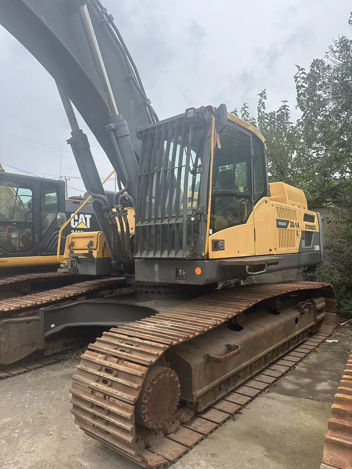 VOLVO EC380 - Pásové rýpadlo: obrázok 2 VOLVO EC380 - Pásové rýpadlo: obrázok 2