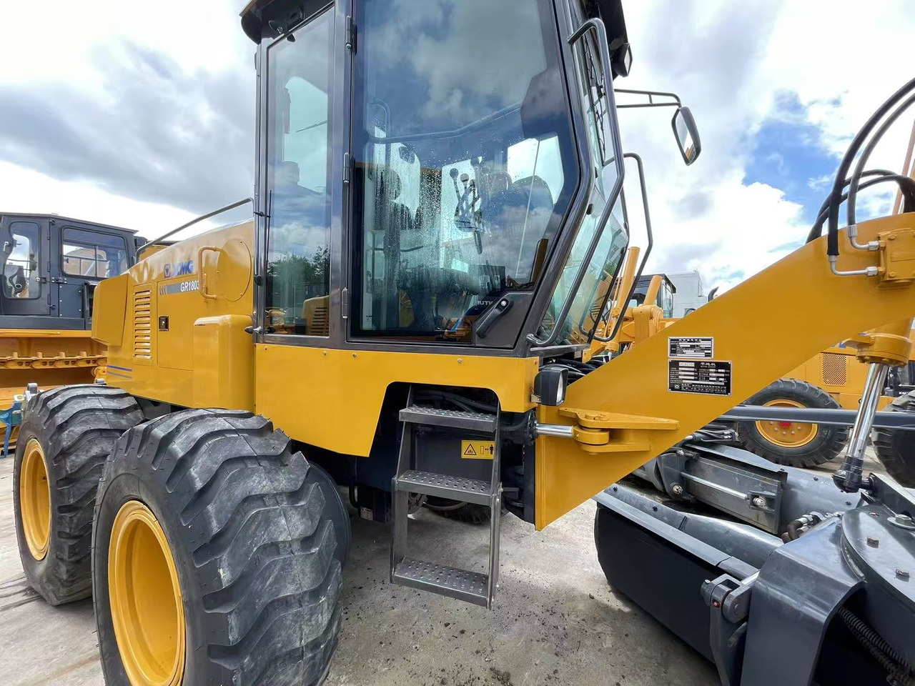 XCMG GR1803 - Zrovnávač: obrázok 5 XCMG GR1803 - Zrovnávač: obrázok 5