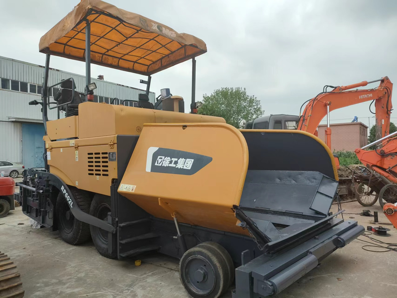 XCMG RP602 - Finišer: obrázok 4 XCMG RP602 - Finišer: obrázok 4