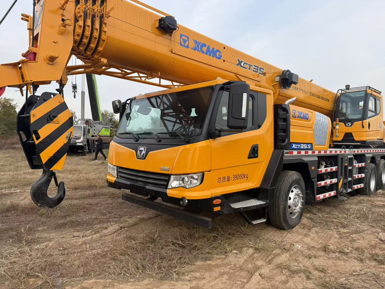 XCMG XCT35 - Autožeriav: obrázok 1 XCMG XCT35 - Autožeriav: obrázok 1