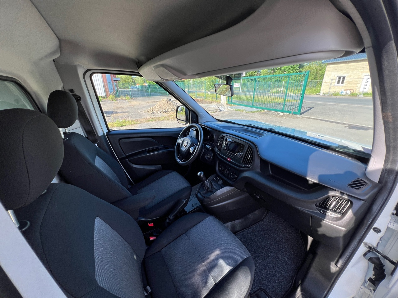 FIAT Doblo Multijet 1.3 95ch Utilitaire - Furgon: obrázok 3 FIAT Doblo Multijet 1.3 95ch Utilitaire - Furgon: obrázok 3