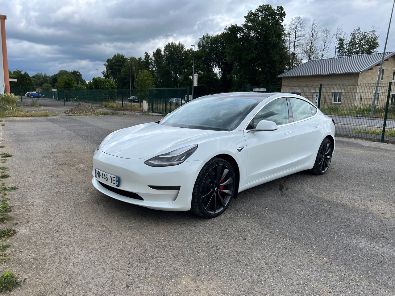 TESLA Model 3 Performance Dual Motor FSD 3 Autopilot - Sedan: obrázok 1 TESLA Model 3 Performance Dual Motor FSD 3 Autopilot - Sedan: obrázok 1