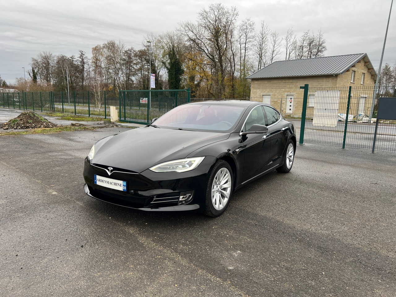 TESLA Model S 75D - Autopilot - Phase 2 - 92% SOH - Garantie - Sedan: obrázok 1 TESLA Model S 75D - Autopilot - Phase 2 - 92% SOH - Garantie - Sedan: obrázok 1