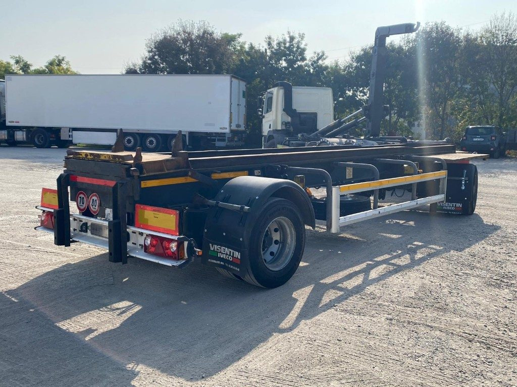 CARDI RIMORCHIO CARDI SCARRABILE PNEUMATICO - Hákový/ Ramenový nosič přívěs: obrázok 1 CARDI RIMORCHIO CARDI SCARRABILE PNEUMATICO - Hákový/ Ramenový nosič přívěs: obrázok 1