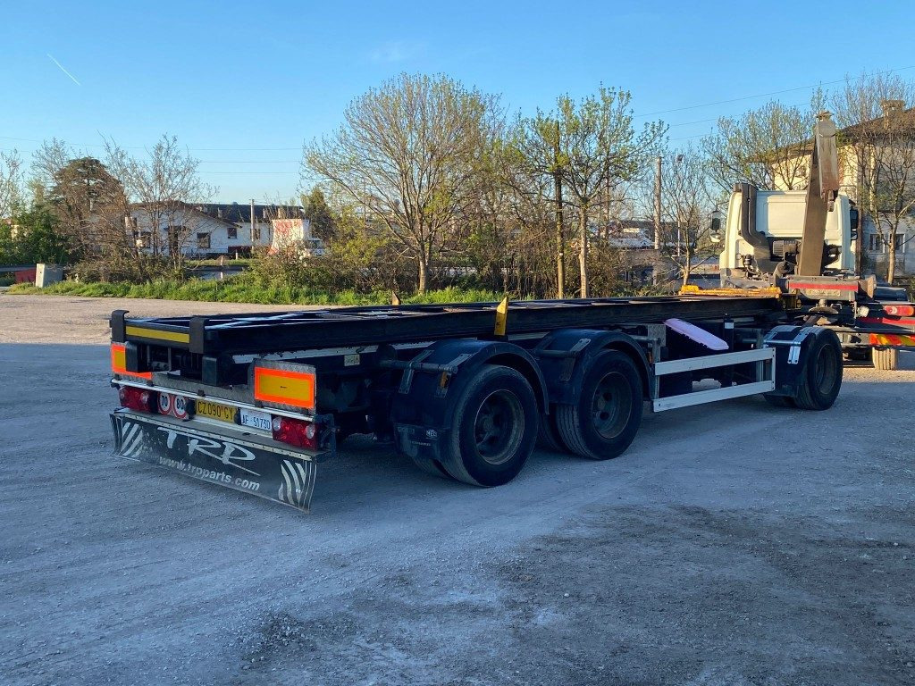 CARDI RIMORCHIO CARDI SCARRABILE RIBALTABILE PNEUMATICO - Hákový/ Ramenový nosič přívěs: obrázok 4 CARDI RIMORCHIO CARDI SCARRABILE RIBALTABILE PNEUMATICO - Hákový/ Ramenový nosič přívěs: obrázok 4