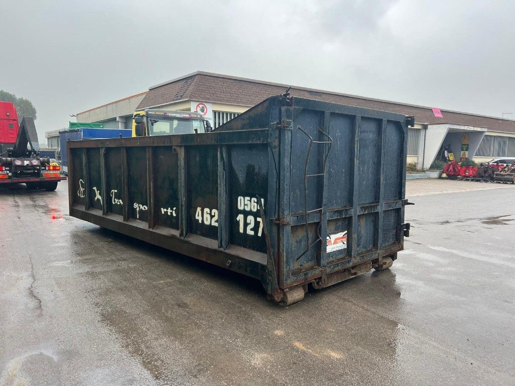 CONTAINER SCARRABILE USATO A CIELO APERTO - Kontajner abroll: obrázok 2 CONTAINER SCARRABILE USATO A CIELO APERTO - Kontajner abroll: obrázok 2