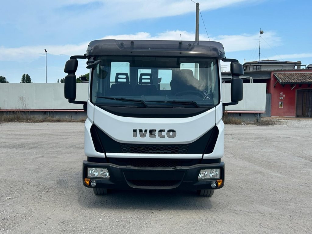 IVECO 120EL22 CON SCARRABILE NUOVO - Hákový nosič kontajnerov: obrázok 2 IVECO 120EL22 CON SCARRABILE NUOVO - Hákový nosič kontajnerov: obrázok 2
