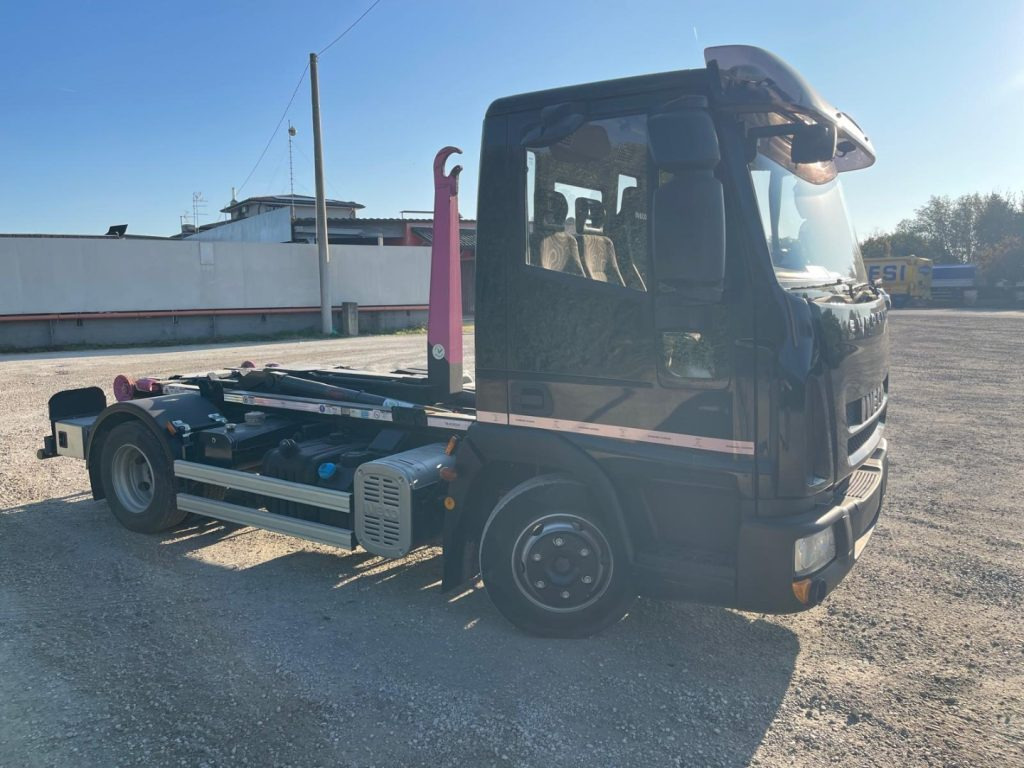 Hákový nosič kontajnerov IVECO EUROCARGO 75E18 CON SCARRABILE NUOVO: obrázok 8
