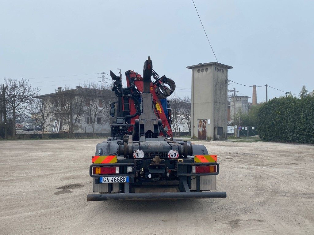 IVECO STRALIS 260.450 SCARRABILE CON GRU - Hákový nosič kontajnerov, Auto s hydraulickou rukou: obrázok 4 IVECO STRALIS 260.450 SCARRABILE CON GRU - Hákový nosič kontajnerov, Auto s hydraulickou rukou: obrázok 4