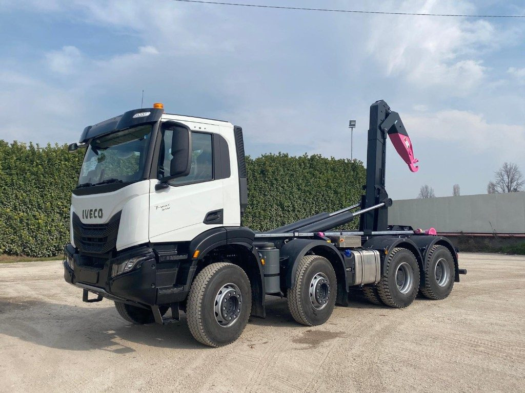 IVECO TRAKKER T-WAY AD510 NUOVO SCARRABILE - Hákový nosič kontajnerov: obrázok 1 IVECO TRAKKER T-WAY AD510 NUOVO SCARRABILE - Hákový nosič kontajnerov: obrázok 1