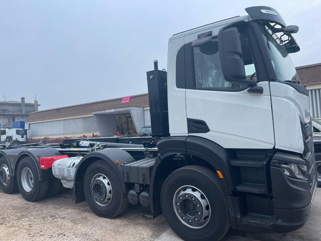 IVECO X-WAY AD350X480YPS SCARRABILE NUOVO - Hákový nosič kontajnerov: obrázok 3 IVECO X-WAY AD350X480YPS SCARRABILE NUOVO - Hákový nosič kontajnerov: obrázok 3