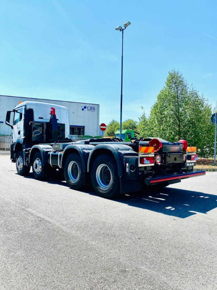 MAN TGS 41.510 SCARRABILE - Hákový nosič kontajnerov: obrázok 5 MAN TGS 41.510 SCARRABILE - Hákový nosič kontajnerov: obrázok 5