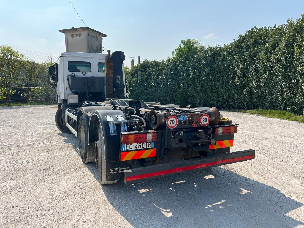 MERCEDES-BENZ MERCEDES ACTROS 25.41 SCARRABILE - Hákový nosič kontajnerov: obrázok 4 MERCEDES-BENZ MERCEDES ACTROS 25.41 SCARRABILE - Hákový nosič kontajnerov: obrázok 4
