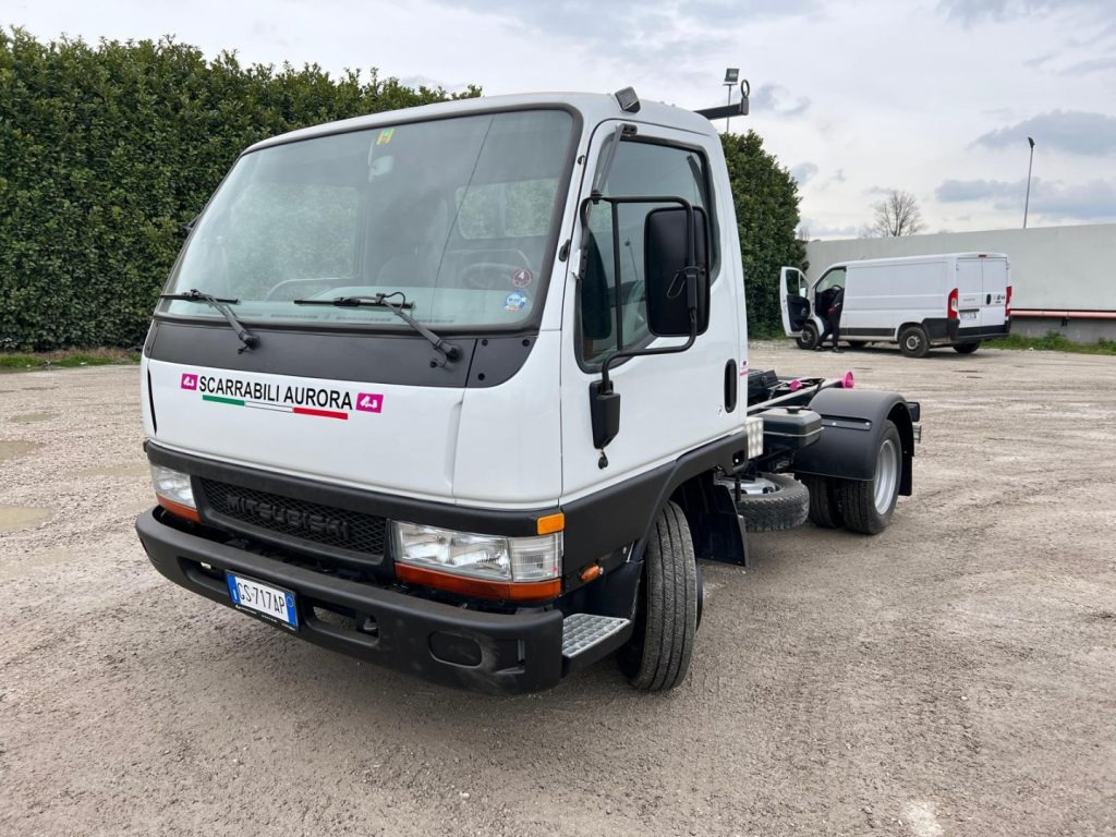 MITSUBISHI CANTER 3.0 SCARRABILE - Hákový nosič kontajnerov: obrázok 2 MITSUBISHI CANTER 3.0 SCARRABILE - Hákový nosič kontajnerov: obrázok 2