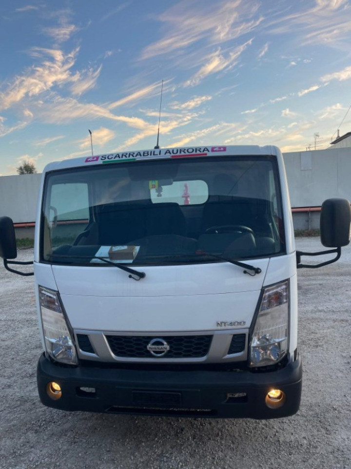 Hákový nosič kontajnerov NISSAN NT400 SCARRABILE PATENTE B: obrázok 6