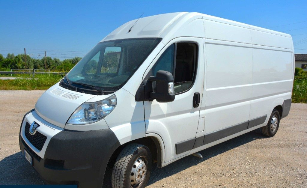 PEUGEOT FURGONE PEUGEOT - Furgon: obrázok 2 PEUGEOT FURGONE PEUGEOT - Furgon: obrázok 2