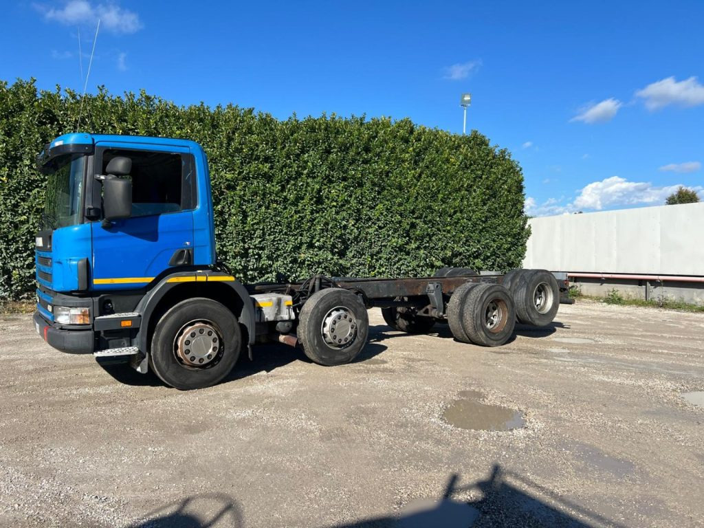 SCANIA 124GB 420 A TELAIO - Podvozek s kabinou: obrázok 2 SCANIA 124GB 420 A TELAIO - Podvozek s kabinou: obrázok 2