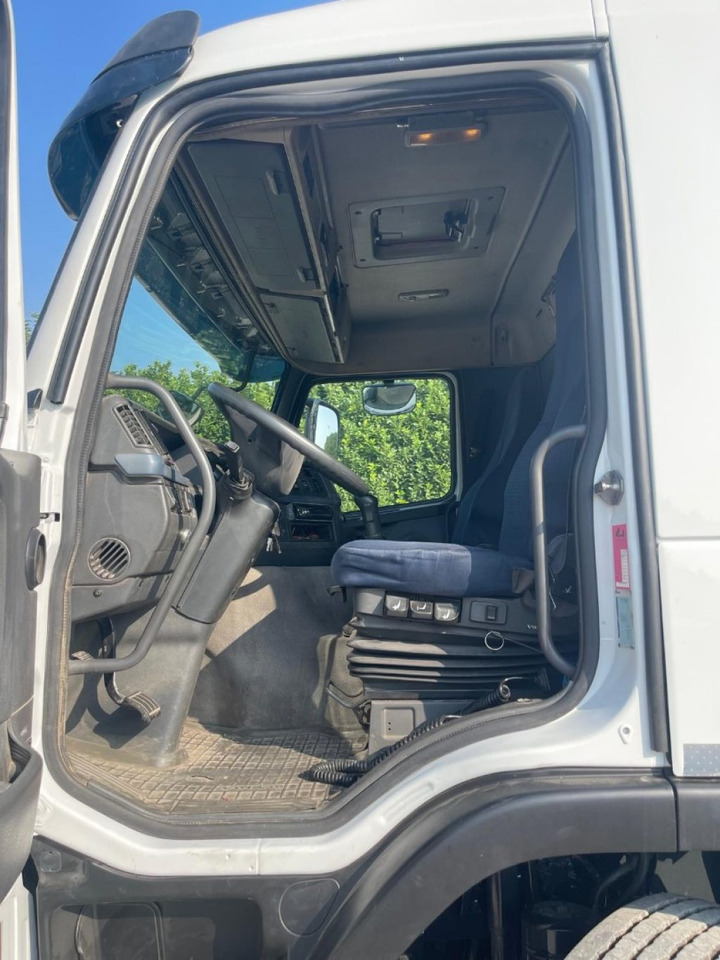 VOLVO FM9 SCARRABILE - Hákový nosič kontajnerov: obrázok 2 VOLVO FM9 SCARRABILE - Hákový nosič kontajnerov: obrázok 2