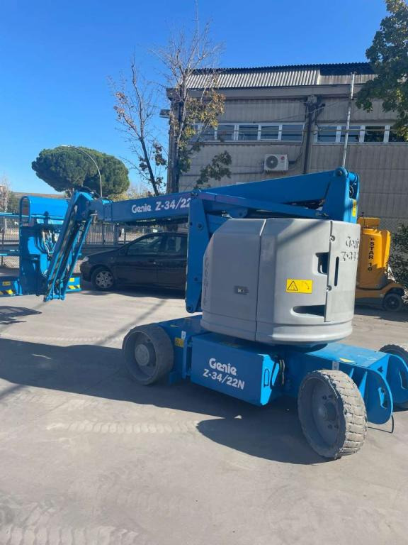 Genie Z34/22N - Kĺbová pracovná plošina: obrázok 4 Genie Z34/22N - Kĺbová pracovná plošina: obrázok 4