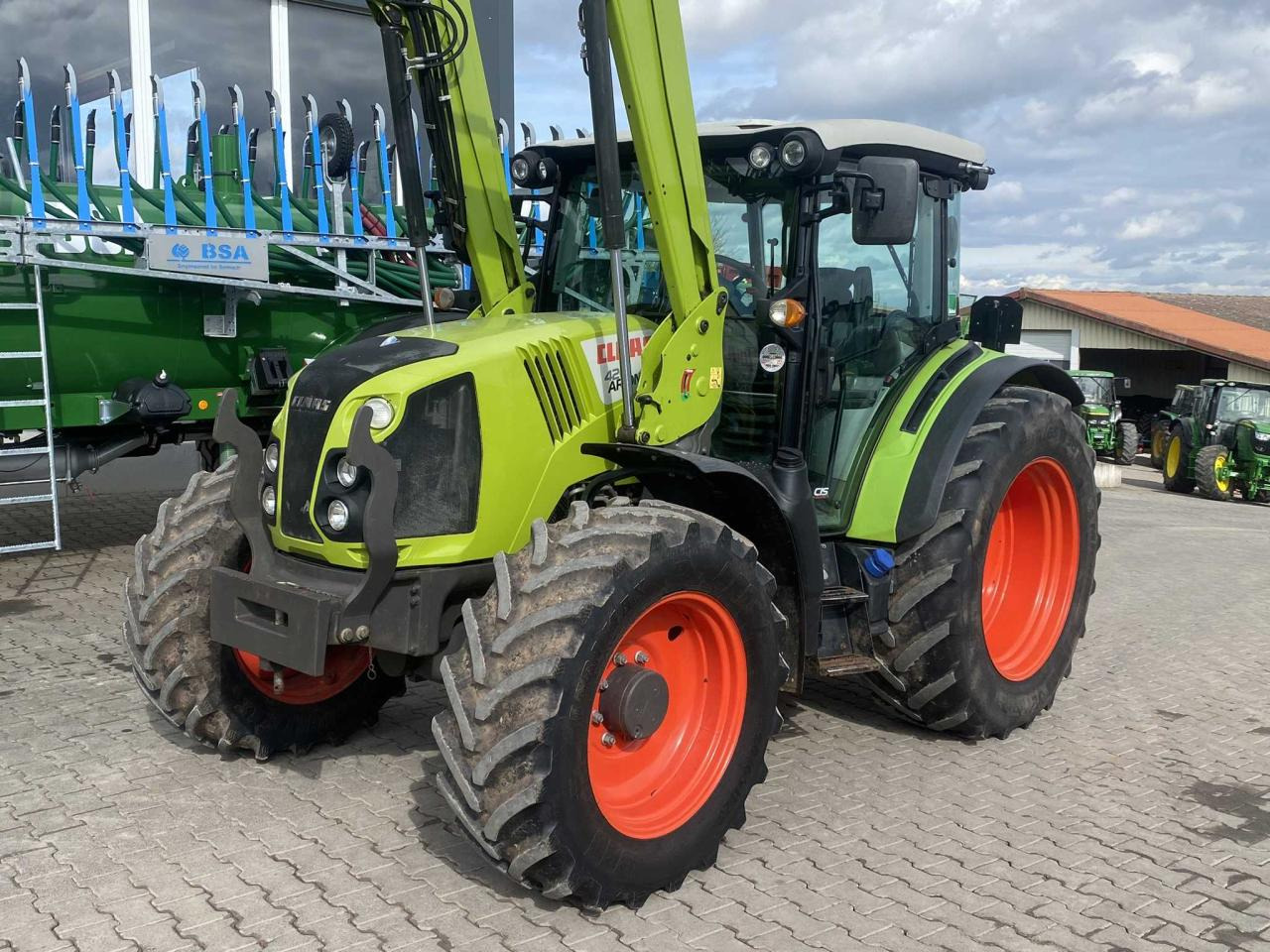 CLAAS Arion 420 CIS 2913 - Traktor: obrázok 3 CLAAS Arion 420 CIS 2913 - Traktor: obrázok 3