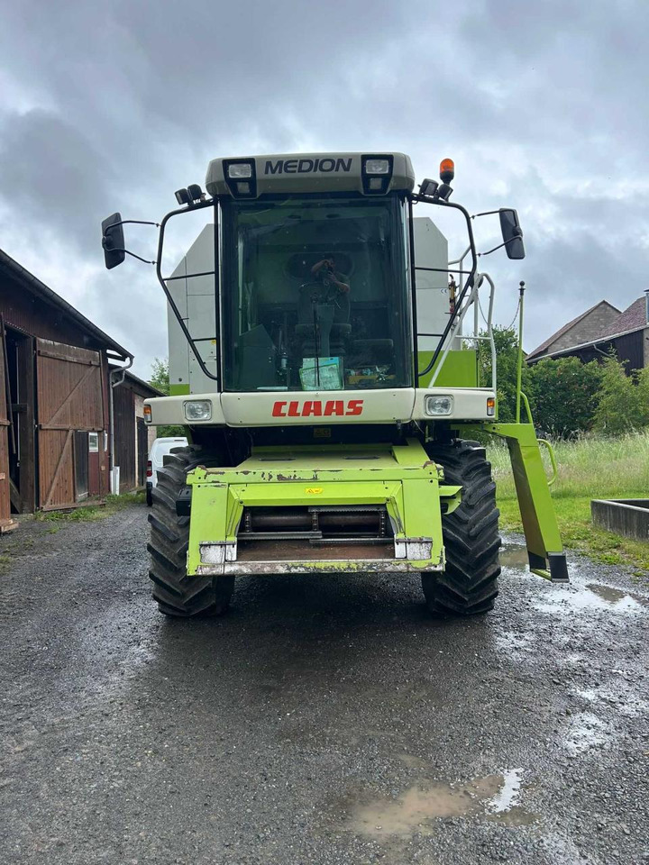 CLAAS Medion 310 - Obilný kombajn: obrázok 4 CLAAS Medion 310 - Obilný kombajn: obrázok 4