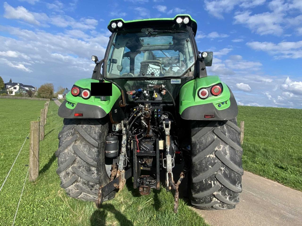 Deutz-Fahr 6150.4 Agrotron TTV - Traktor: obrázok 5 Deutz-Fahr 6150.4 Agrotron TTV - Traktor: obrázok 5