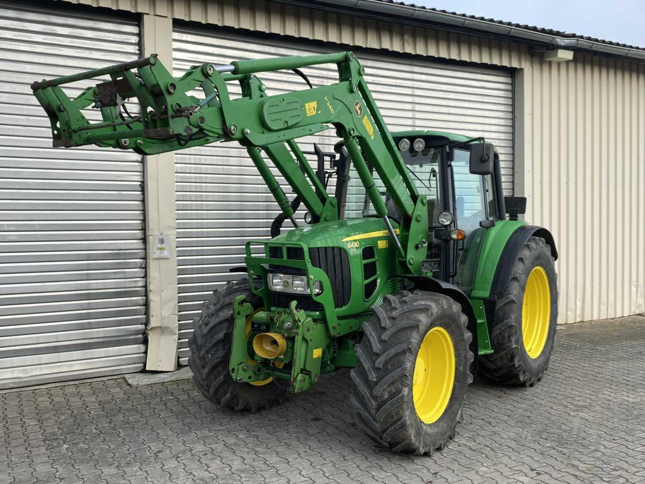John Deere 6430 Premium - Traktor: obrázok 3 John Deere 6430 Premium - Traktor: obrázok 3