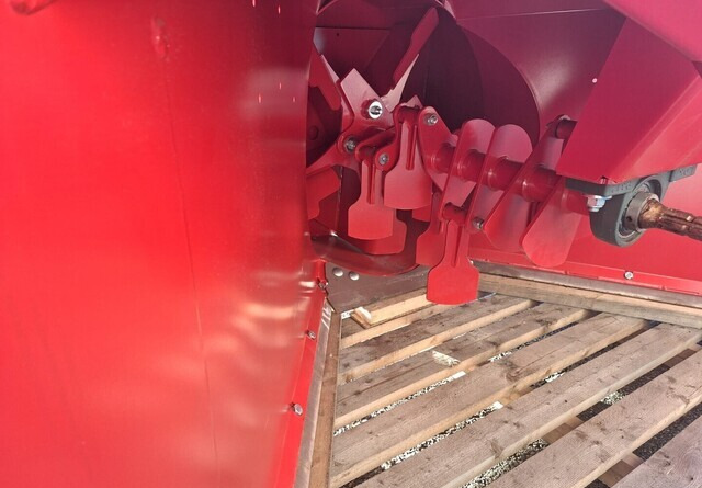 Tokvam255 HSV - Snehová fréza: obrázok 4 Tokvam255 HSV - Snehová fréza: obrázok 4