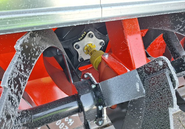 TokvamF 280 H Monster Varastossa! - Snehová fréza: obrázok 5 TokvamF 280 H Monster Varastossa! - Snehová fréza: obrázok 5