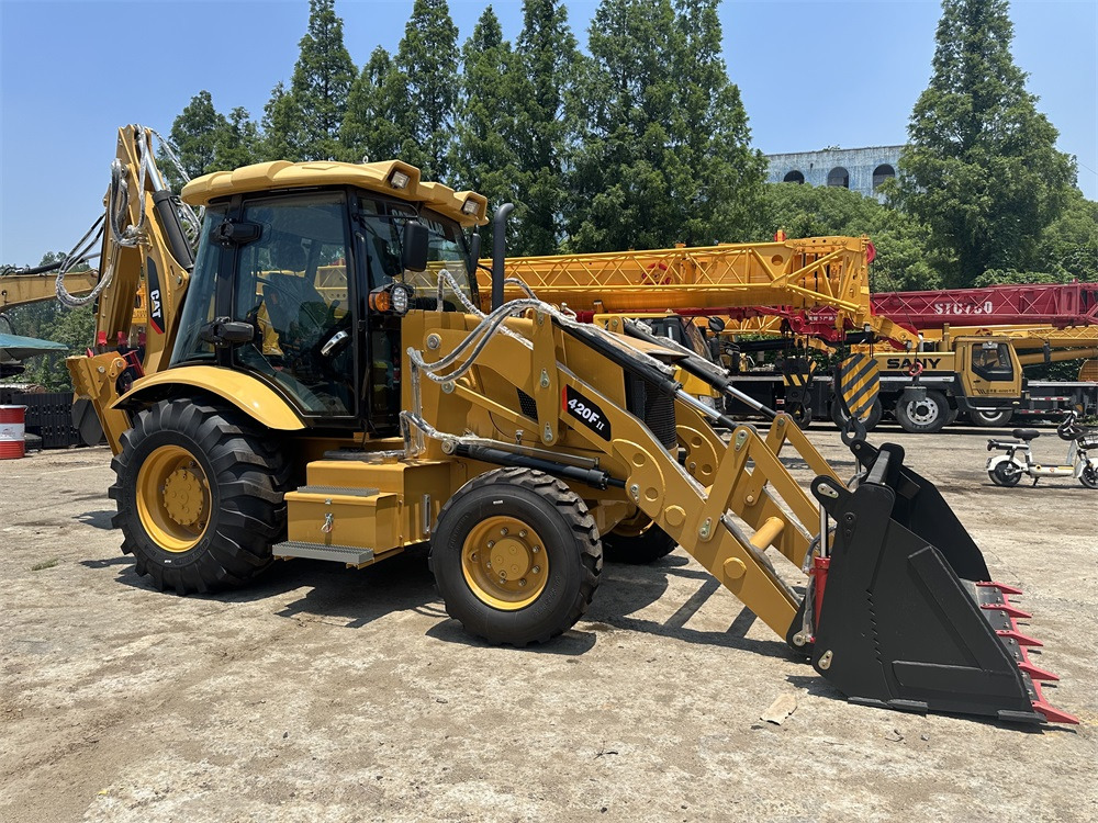 CATERPILLAR 420F 420f2 416e 428f Backhoe Loader - Rýpadlo-nakladač: obrázok 4 CATERPILLAR 420F 420f2 416e 428f Backhoe Loader - Rýpadlo-nakladač: obrázok 4