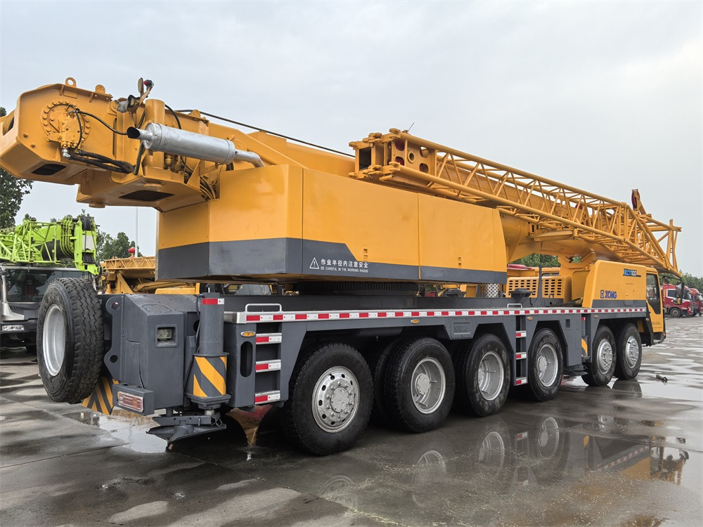 XCMG QY100K QY100K-1 100 ton 130 ton 160t truck crane - Autožeriav: obrázok 3 XCMG QY100K QY100K-1 100 ton 130 ton 160t truck crane - Autožeriav: obrázok 3