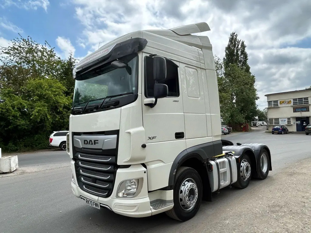 DAF XF 105 - Ťahač: obrázok 3 DAF XF 105 - Ťahač: obrázok 3