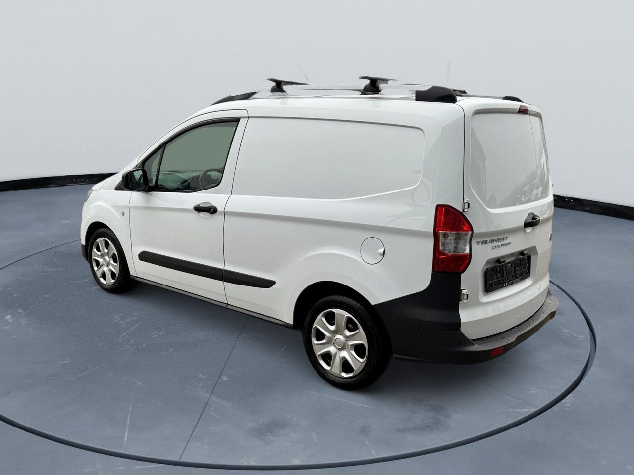 Ford Transit Courier | Klimaanlage, Flexsitz - Mikrobus: obrázok 4 Ford Transit Courier | Klimaanlage, Flexsitz - Mikrobus: obrázok 4