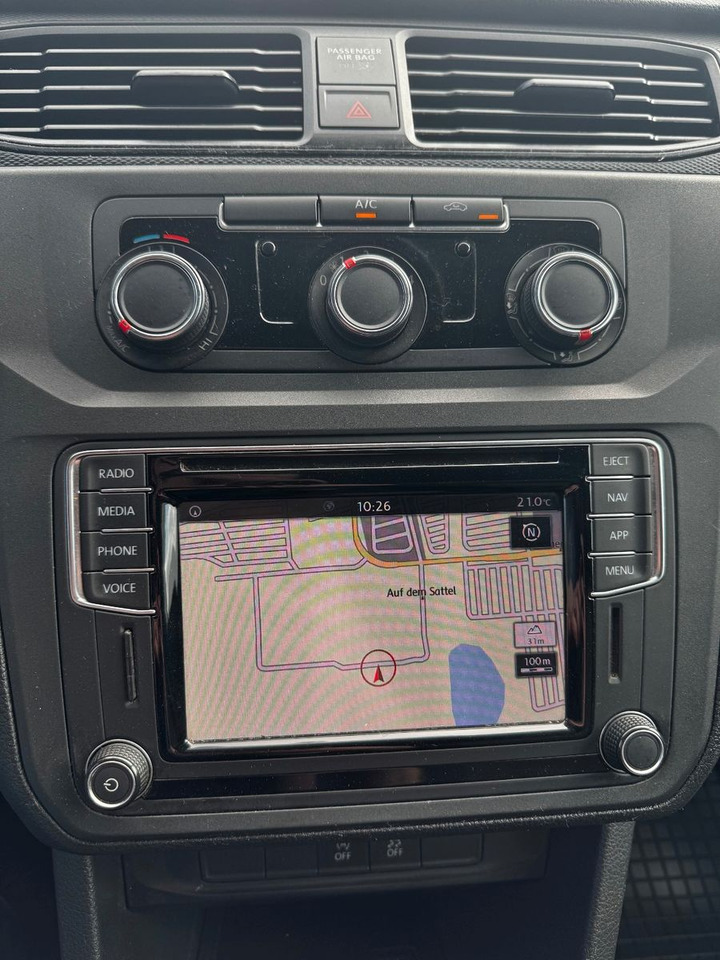 Malá dodávka Volkswagen Caddy Kasten | Klima, Navi, Alufelgen, Rückfahrk: obrázok 12 Malá dodávka Volkswagen Caddy Kasten | Klima, Navi, Alufelgen, Rückfahrk: obrázok 12