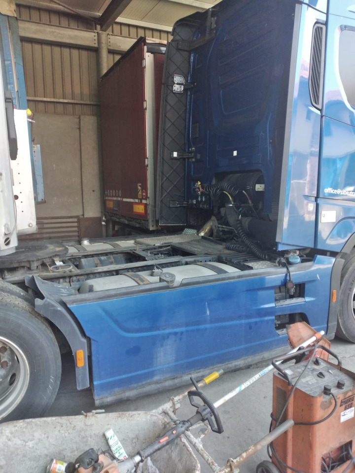 FORD F-MAX - Ťahač: obrázok 3 FORD F-MAX - Ťahač: obrázok 3