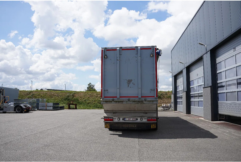 Kraker CF Agri Truck and Tractor 2 steering axle - Náves s posuvnou podlahou: obrázok 3 Kraker CF Agri Truck and Tractor 2 steering axle - Náves s posuvnou podlahou: obrázok 3