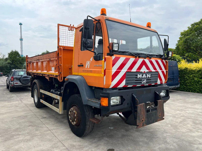 MAN LE 18.280 4x4 - Sklápač: obrázok 3 MAN LE 18.280 4x4 - Sklápač: obrázok 3