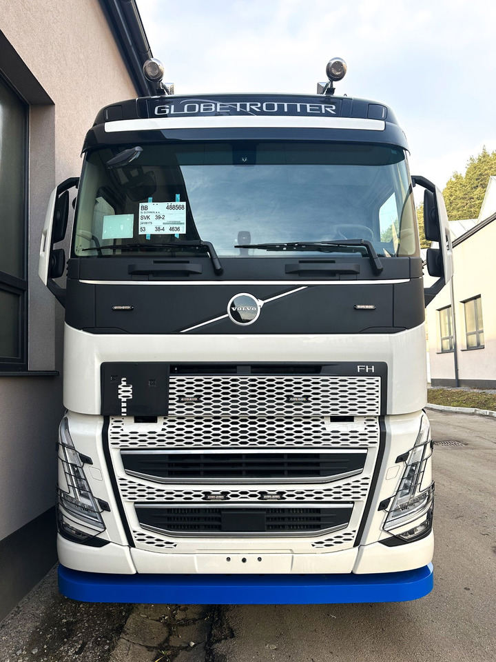 Volvo FH NEW ER4120 4 winches Volvo FH 540 8x4 WB5,6 - Odťahovy voz: obrázok 2 Volvo FH NEW ER4120 4 winches Volvo FH 540 8x4 WB5,6 - Odťahovy voz: obrázok 2