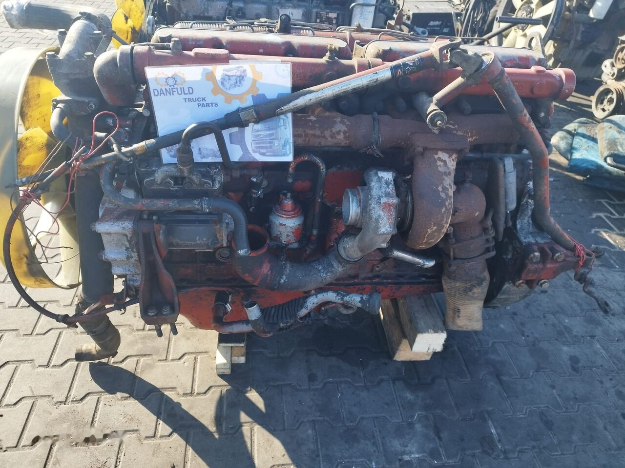 IVECO 8210.42M 470 E2 IVECO Magirus - Motor pre Nákladné auto: obrázok 4 IVECO 8210.42M 470 E2 IVECO Magirus - Motor pre Nákladné auto: obrázok 4