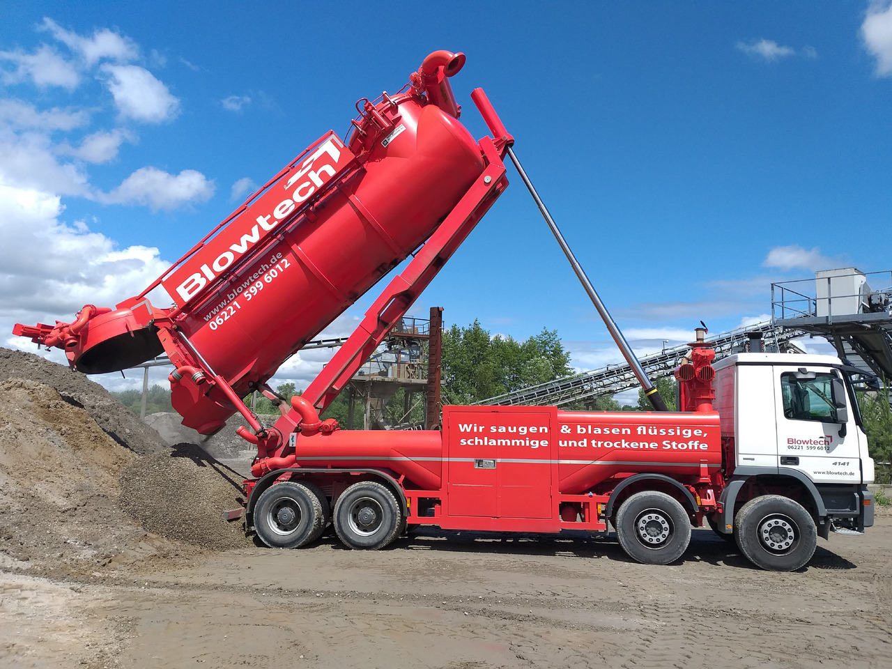 MERCEDES-BENZ Naaktgeboren Vacu-Press 8000 High-Lift V2A less km+hours! - Fekálne vozidlo: obrázok 2 MERCEDES-BENZ Naaktgeboren Vacu-Press 8000 High-Lift V2A less km+hours! - Fekálne vozidlo: obrázok 2