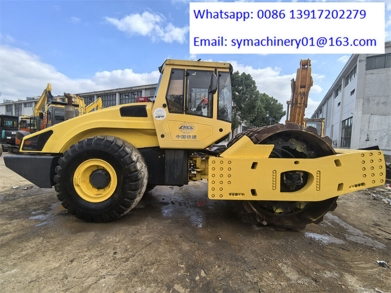 Bomag BW226DH-4 - Kompaktor: obrázok 5 Bomag BW226DH-4 - Kompaktor: obrázok 5