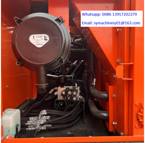 Doosan DX225LC - Pásové rýpadlo: obrázok 4 Doosan DX225LC - Pásové rýpadlo: obrázok 4