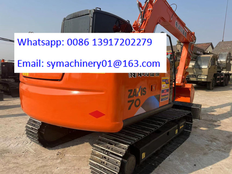 Hitachi ZX70 - Mini rýpadlo: obrázok 1 Hitachi ZX70 - Mini rýpadlo: obrázok 1