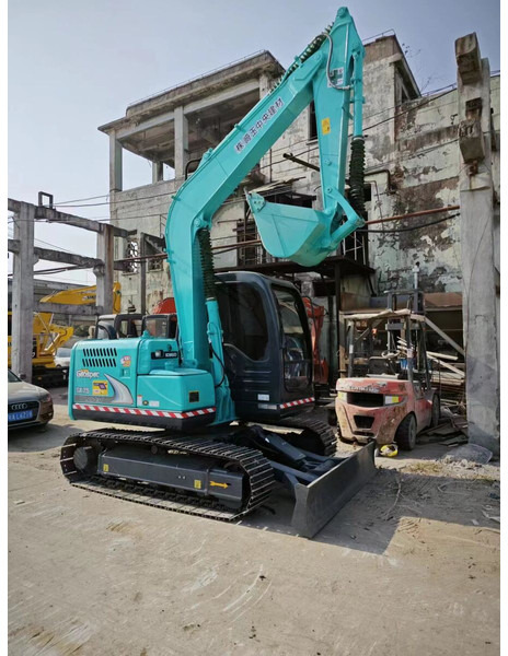 Kobelco SK75 - Mini rýpadlo: obrázok 1 Kobelco SK75 - Mini rýpadlo: obrázok 1